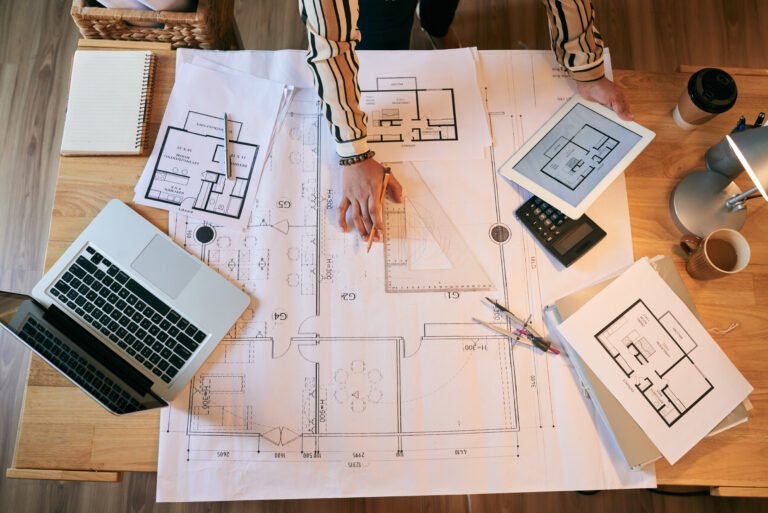 Meliani Youcef - Ingénieur et gestionnaire d’effectif - Meliani Architecture Studio - Dans un site de construction 2